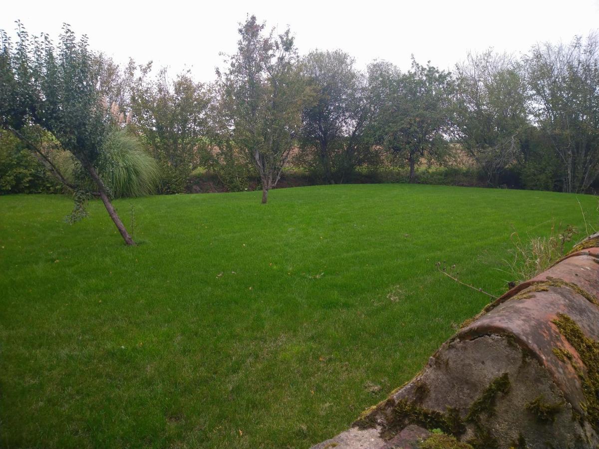 Gite De La Basse Roche Souge  外观 照片